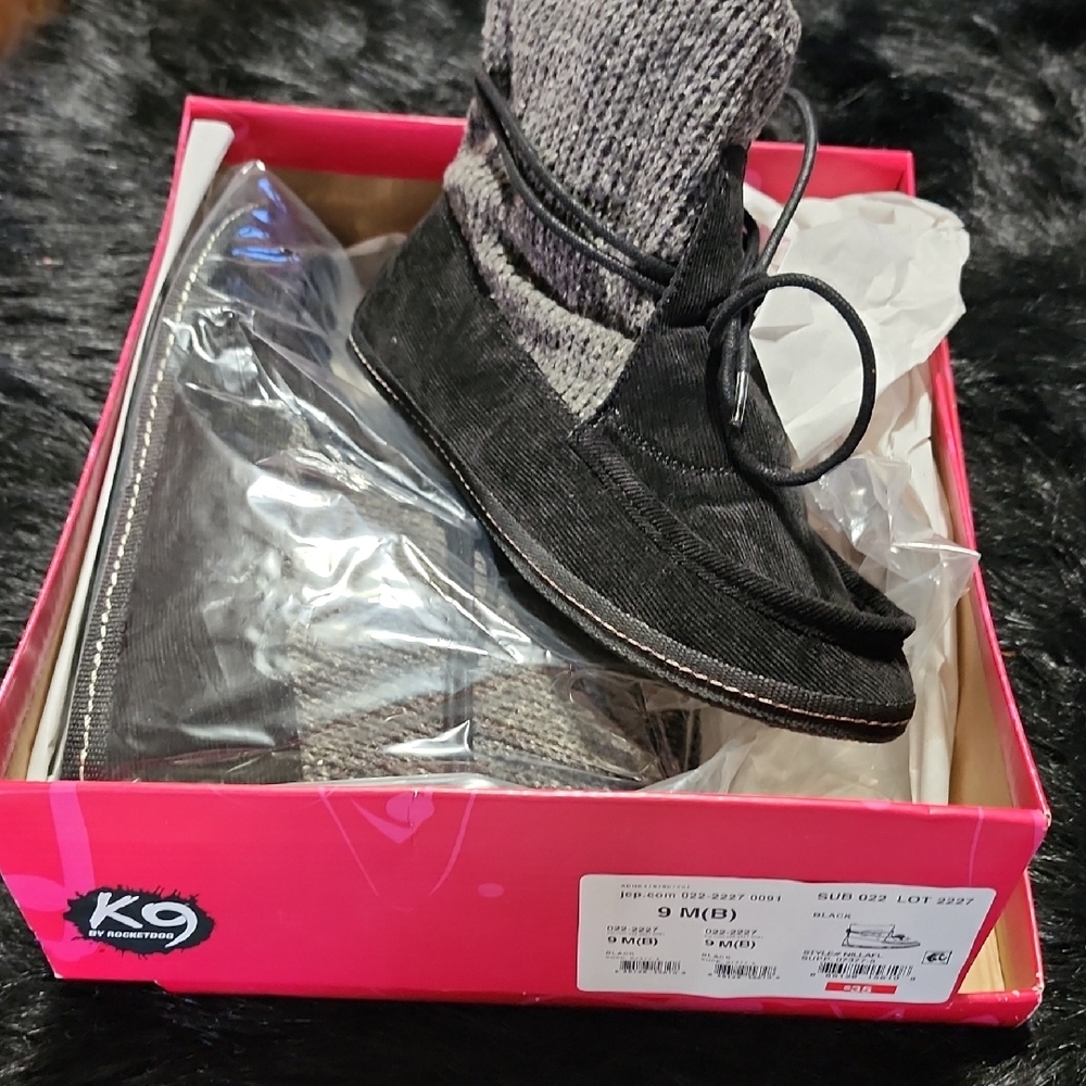 K9 Black Corduroy Ankle Boots. New In Original Box & Plastic. Size 9 M.